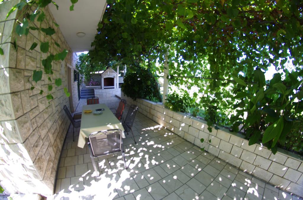 Apartments Luka 鲁巴达 外观 照片